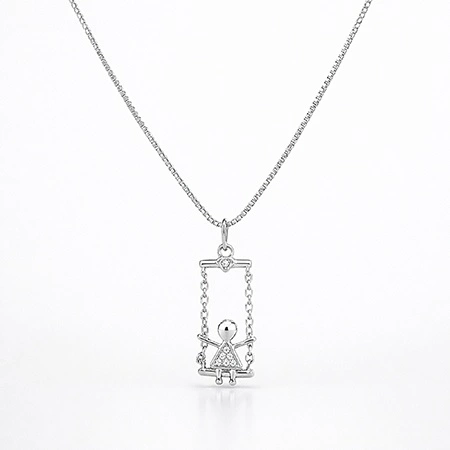 Chain Pendant Product Photoshoot